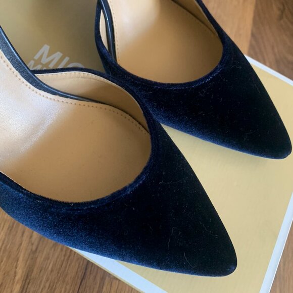 🆕 MK Blue Velvet D'Orsay Heels - Picture 7 of 14